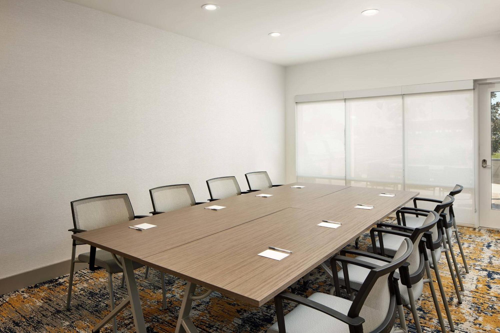 Towneplace Suites By Marriott Tampa Casino Area Orient Park المظهر الخارجي الصورة